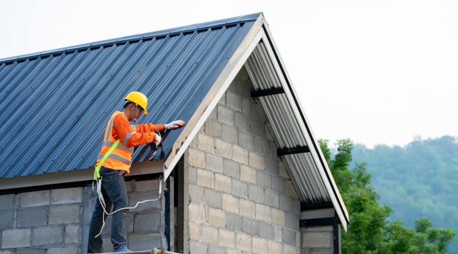 Expert Emergency Roof Repairs services in Paulina, LA